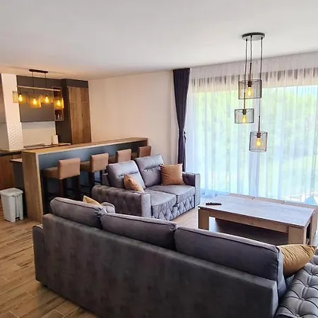 Maiden Water Orman Evi