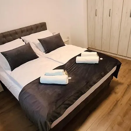 Maiden Water Saraybosna